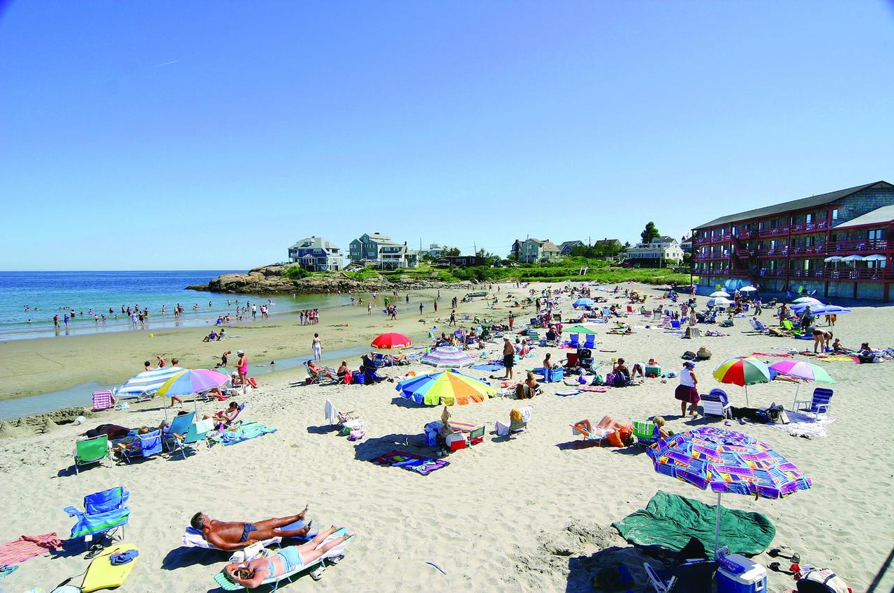 Cape Ann Motor Inn Глостер Экстерьер фото